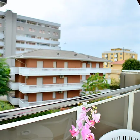 Hotel Etna