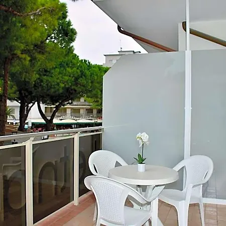 Etna Hotel 3*