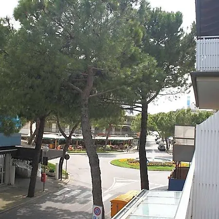 Etna Hotel 3*