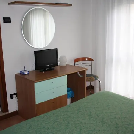 Hotel Etna 3*