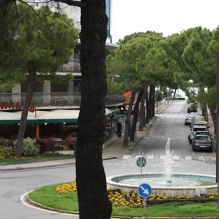 Etna 3* لينانو سابيادورو