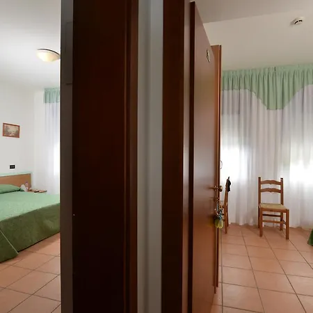 Hotel Etna